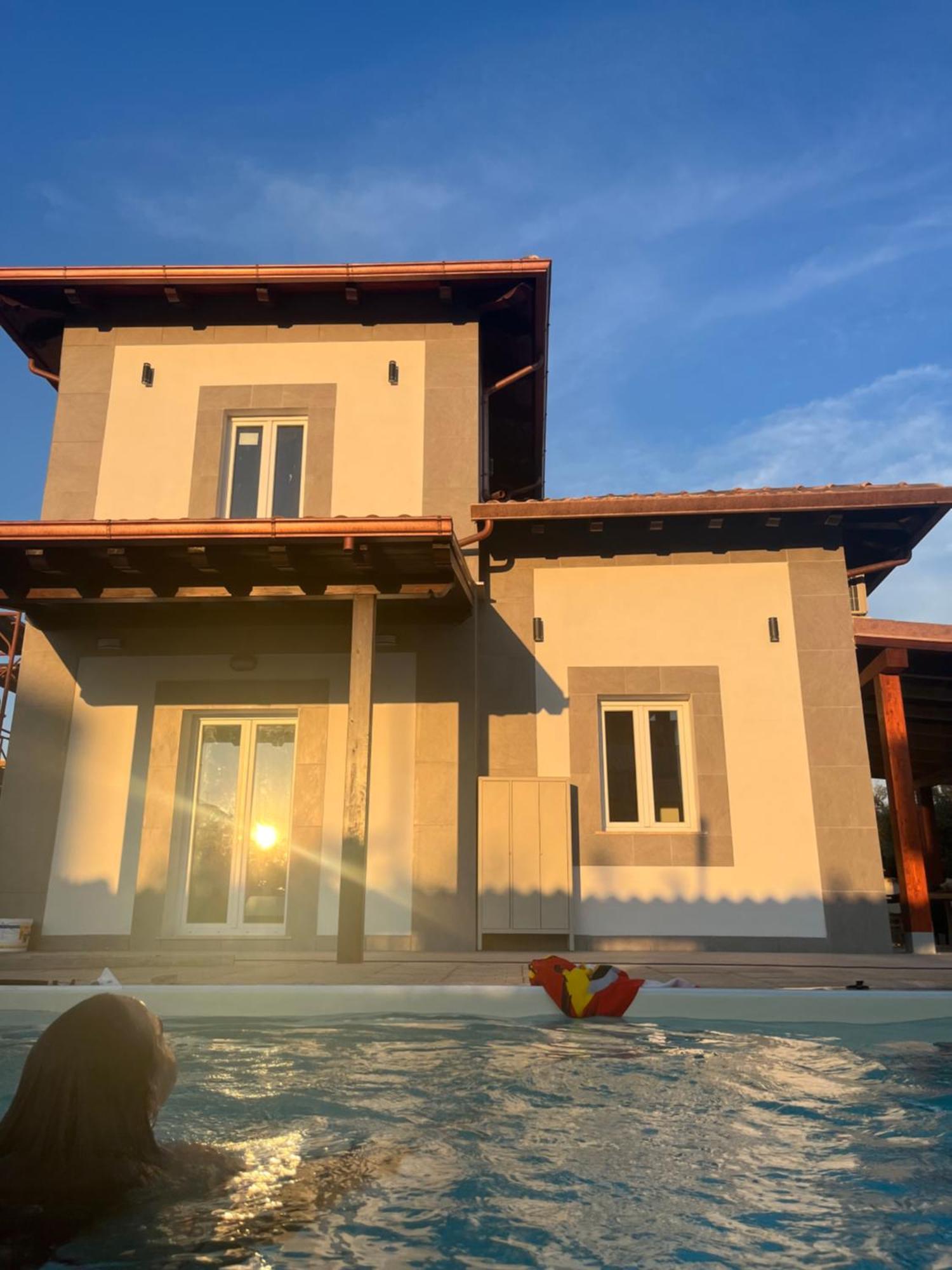 فندق New House فيوميتشينو المظهر الخارجي الصورة