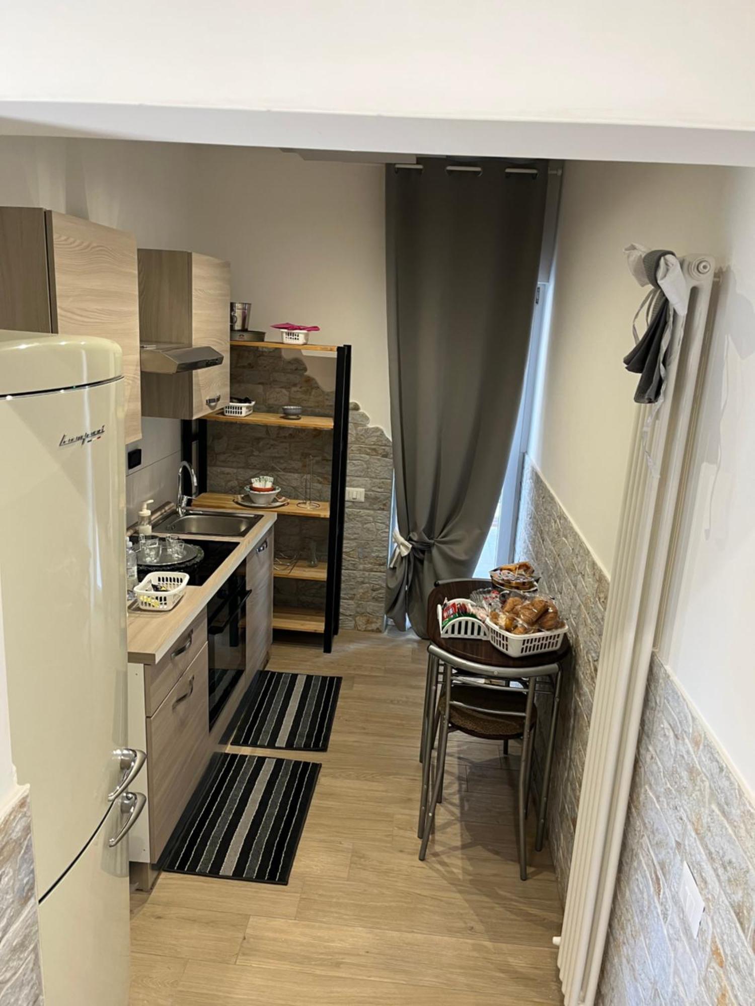 فندق New House فيوميتشينو المظهر الخارجي الصورة